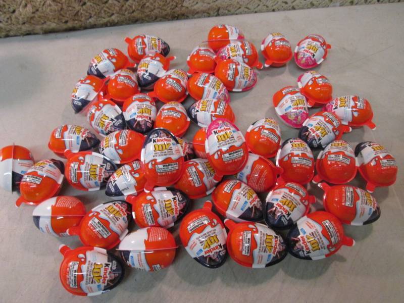 lot 64 image: Assorted Lot of 48 Star Wars and Di...