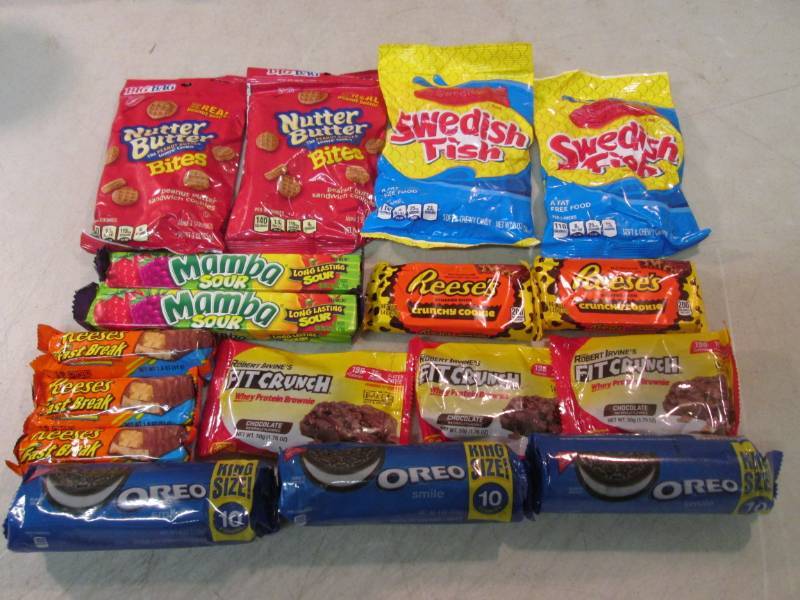 lot 79 image: Assorted CandySnacks  B-4...