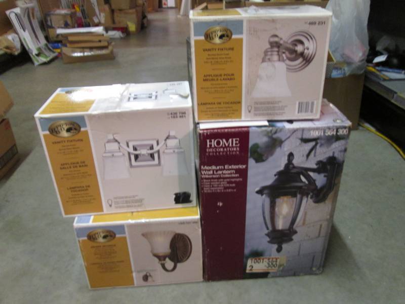 lot 141 image: Lot of 4 Lighting Fixtures Open Box...