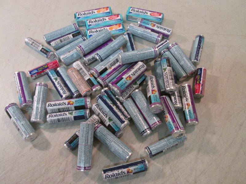 lot 163 image: Lot of Assorted Rolaids  B-3...