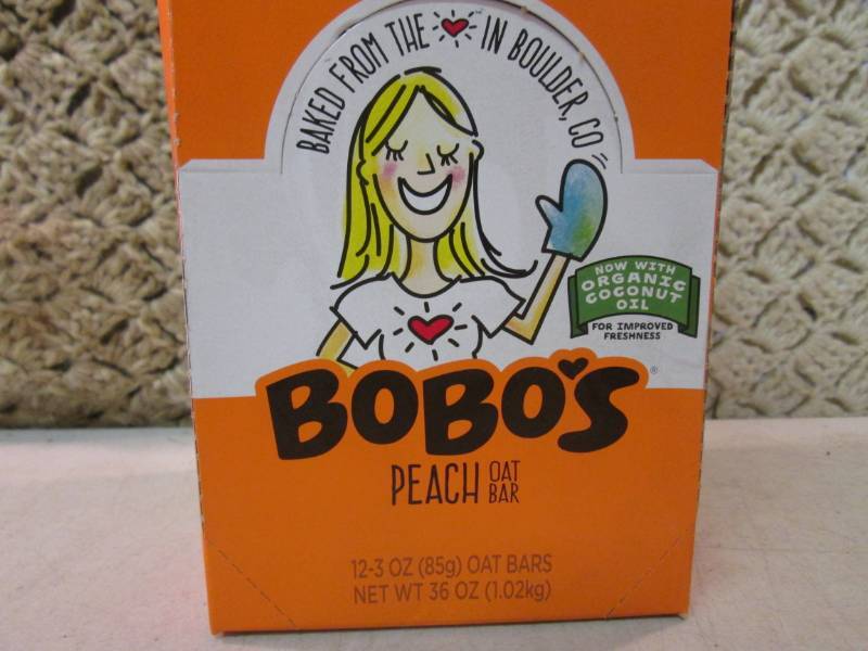 lot 169 image: Box of 12 Bobos Peach Oat Bars Bes...