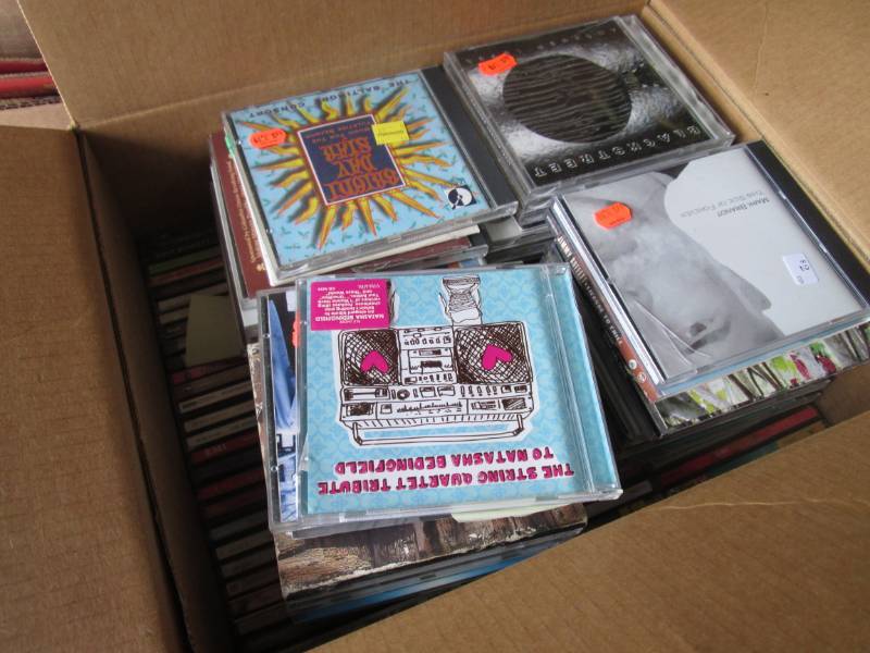 lot 185 image: Box of Assorted CDs  CLR...