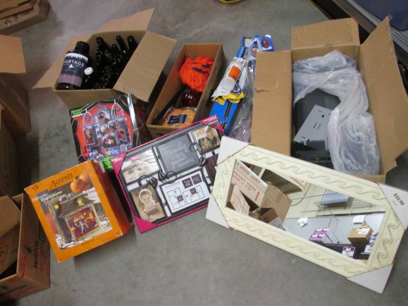 lot 192 image: Large Lot of Misc See Photos  F-3...