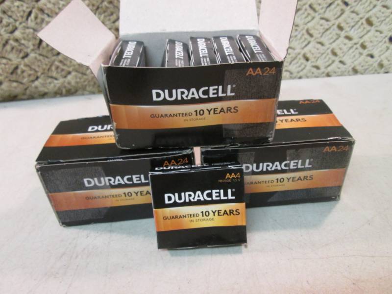 lot 205 image: 72 AA Batteries 3 Boxes of 24 Dated...