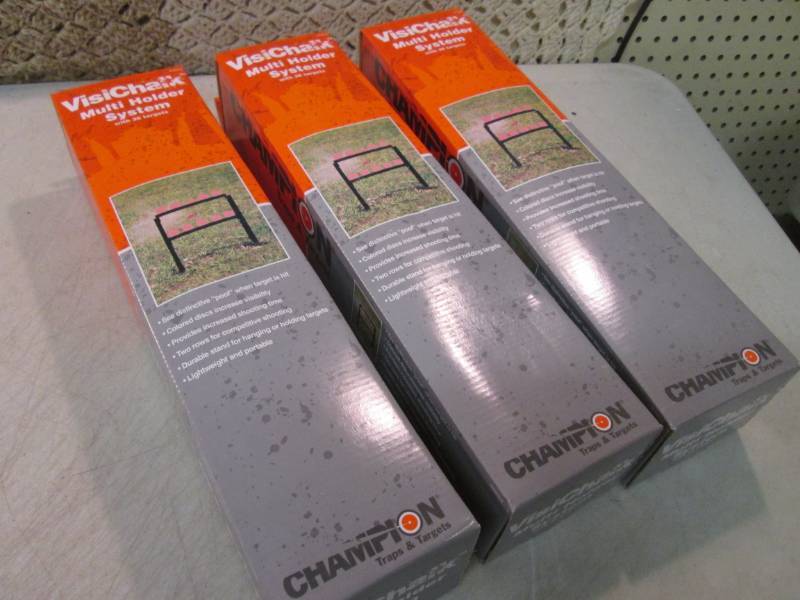 lot 254 image: Lot of 3 Champion Traps & Targets V...