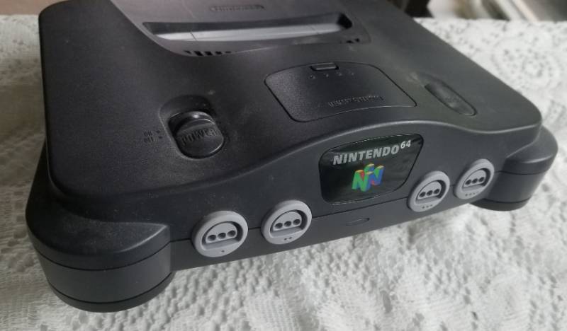 lot 24 image: Nintendo 64 System Lot