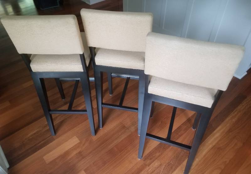 lot 18 image: David Edwards Counter Chairs Set of 3