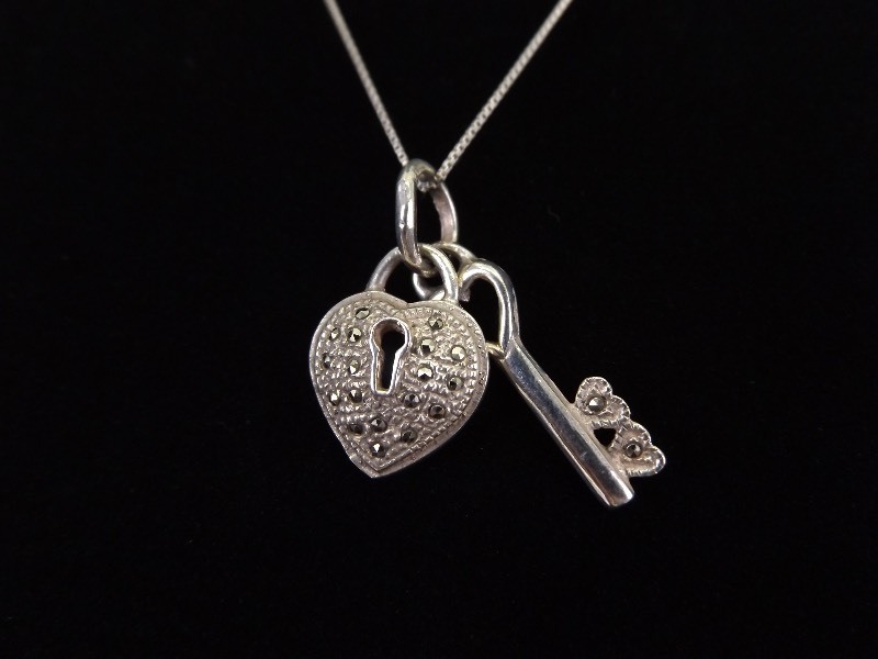 lot 21 image: .925 Sterling Silver Art Nouveau Key to My Heart Pendant Necklace