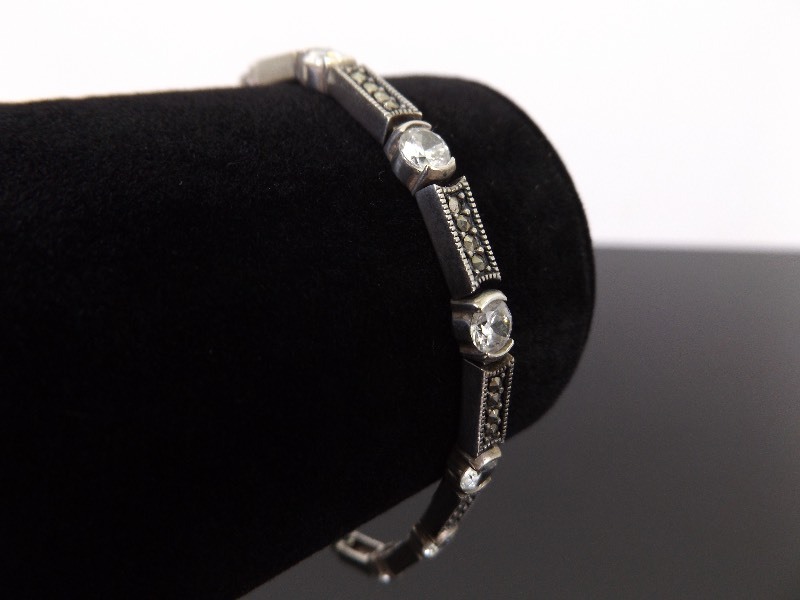 lot 28 image: .925 Sterling Silver Art Nouveau Crystal Bracelet