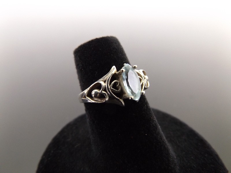 lot 33 image: .925 Sterling Silver Marquis Cut Topaz Ring Size 5