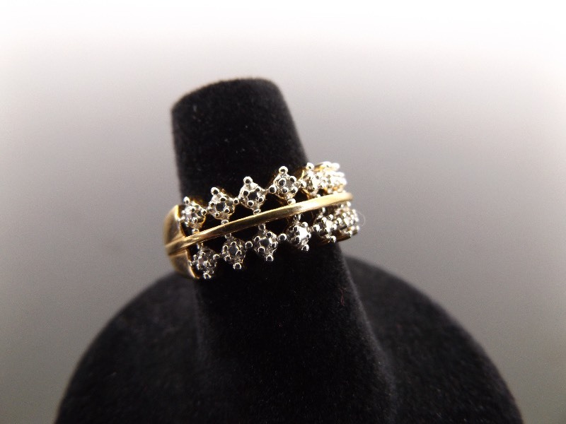lot 52 image: .925 Sterling Silver Diamond Accented Vermeil Ring Size 6