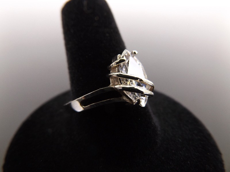 lot 53 image: .925 Sterling Silver Marquis Cut Crystal Ring Size 9