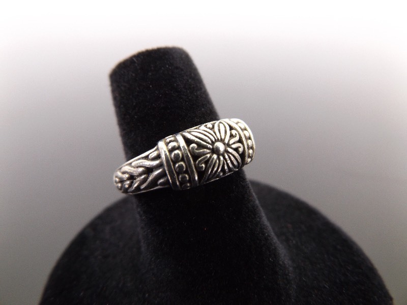 lot 57 image: .925 Sterling Silver Art Nouveau Ring Size 6
