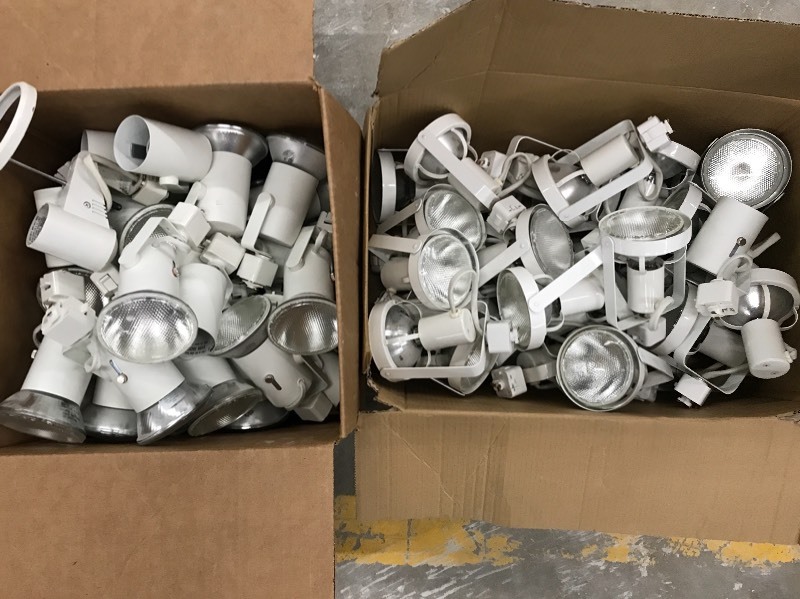 lot 49 image: Large Group of Track Light Fixtures