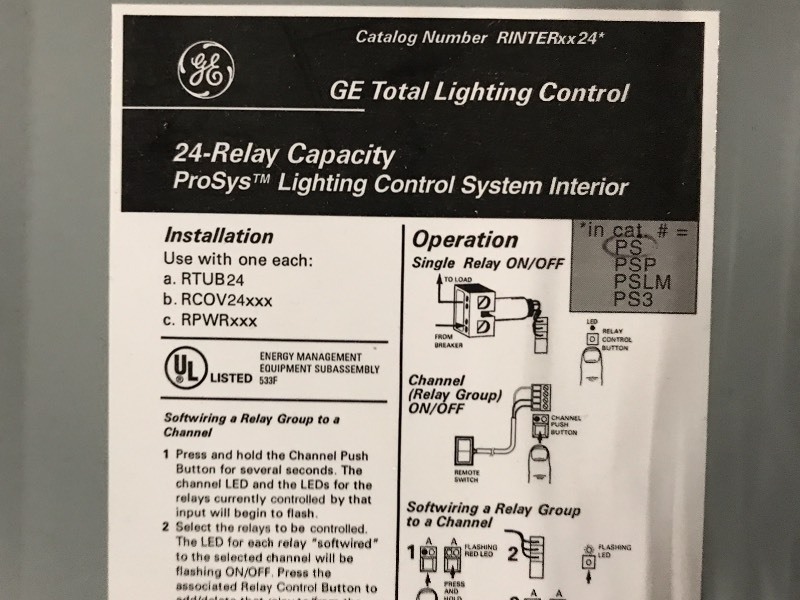 lot 66 image: Electrical (24) Relay
