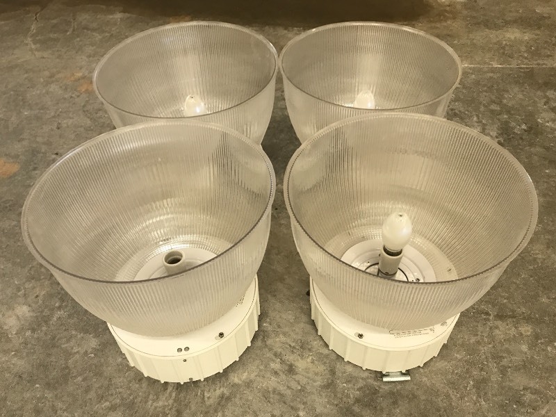lot 31 image: (4) Acculite Acculume Industrial Lights