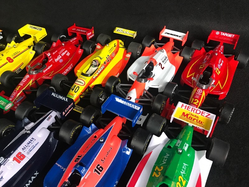 lot 43 image: Vintage John Player Special F1 Metal Model Car  (17) Metal F1 Model Cars