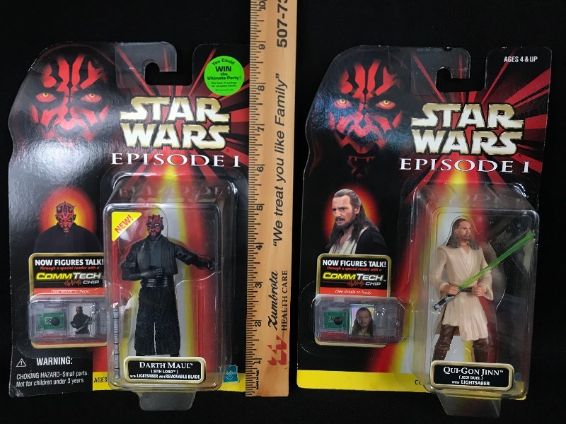 lot 63 image: MOC STAR WARS Jedi Duel Version Episode 1 CommTech Chip Figure