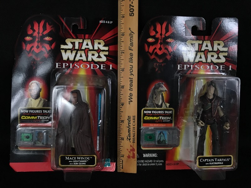 lot 67 image: MOC STAR WARS Jedi Duel Version Episode 1 CommTech Chip Figure