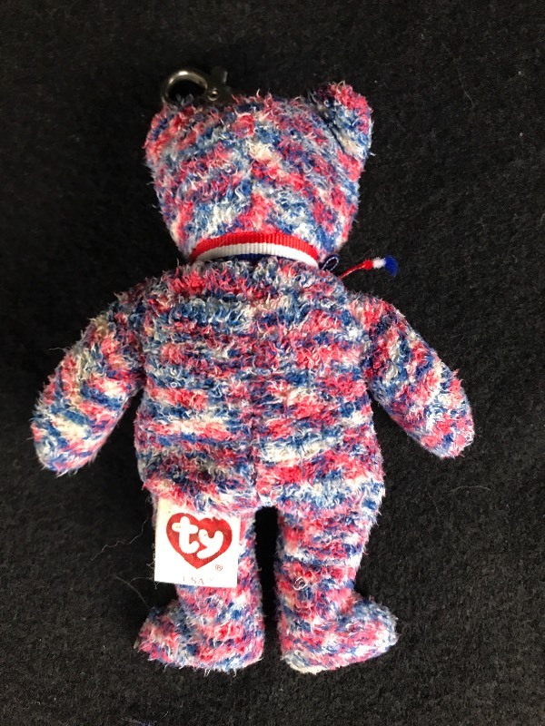 lot 95 image: RARE TY Teenie Beanie Baby USA Key Chain