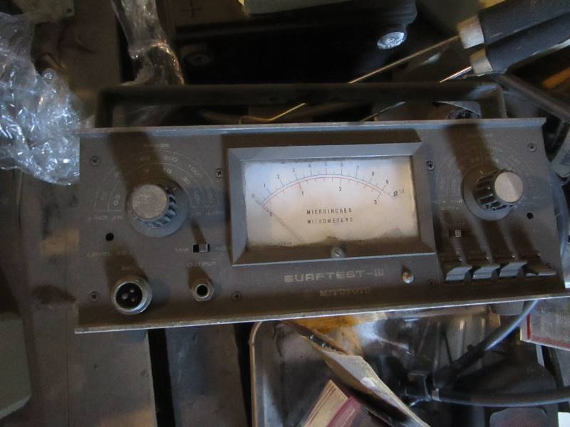 lot 32 image: Pallet of Misc.