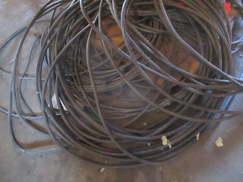 lot 40 image: Misc Wire & Insulation
