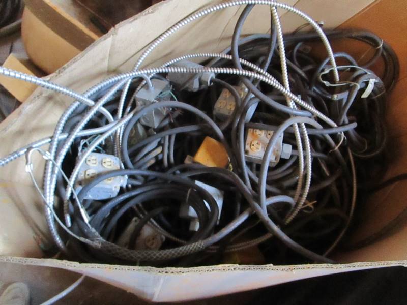lot 44 image: Box of Electrical Drop Chords & Warehouse Lights