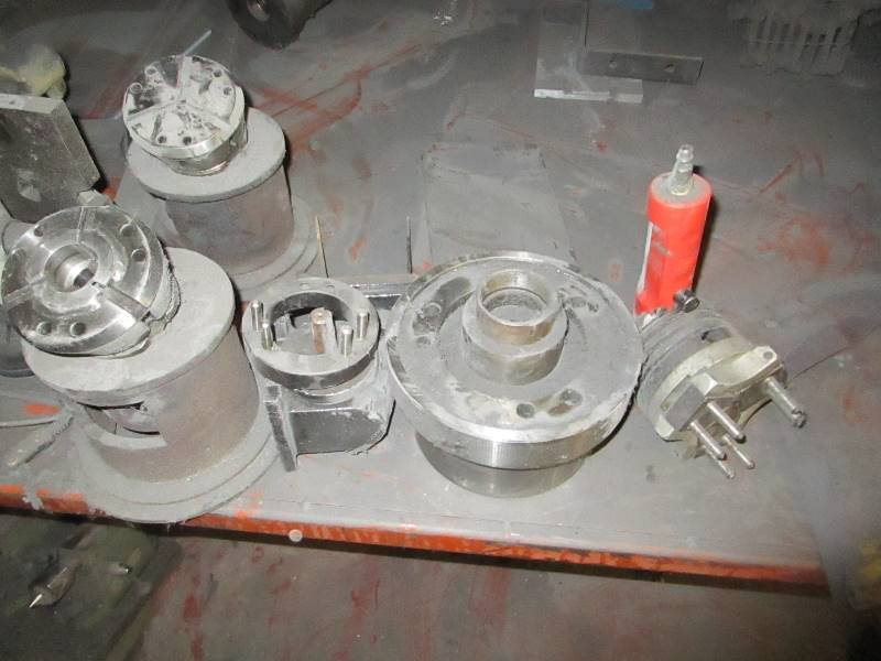lot 63 image: Misc Machine Parts