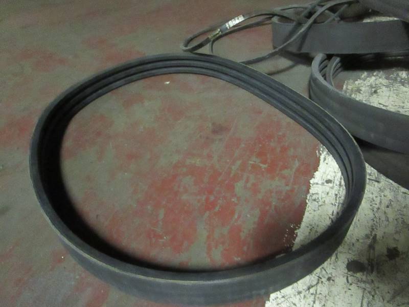 lot 80 image: Misc Belts