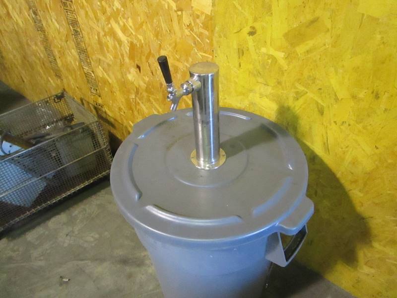 lot 83 image: Keg Barrel