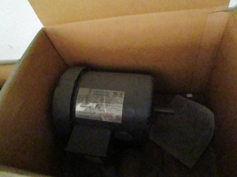 lot 87 image: Electric Motor & Misc