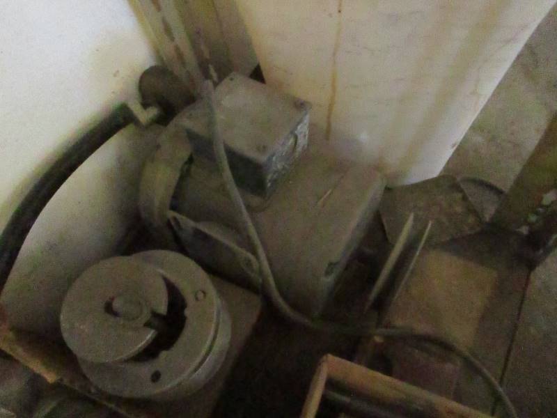 lot 88 image: Electric Motor & Misc