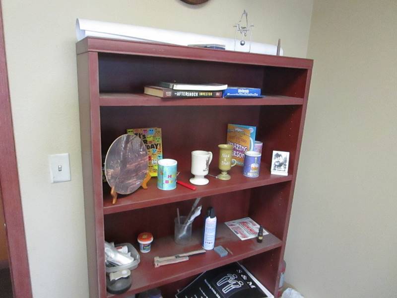 lot 95 image: Bookcase