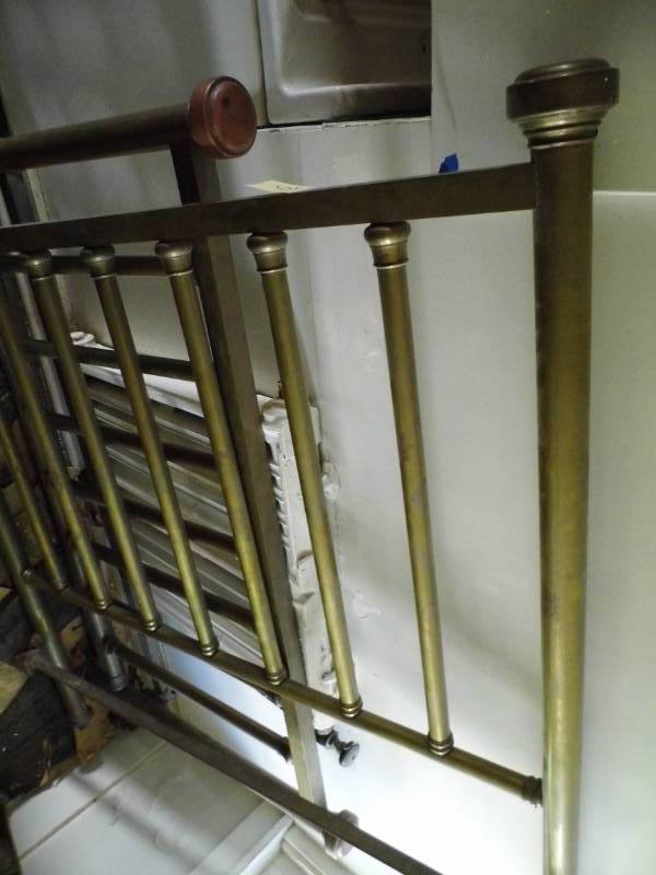 lot 31 image: Brass Bed