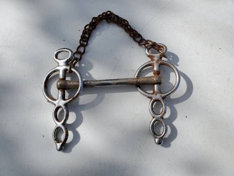 lot 39 image: Large Horse Snafel Bit