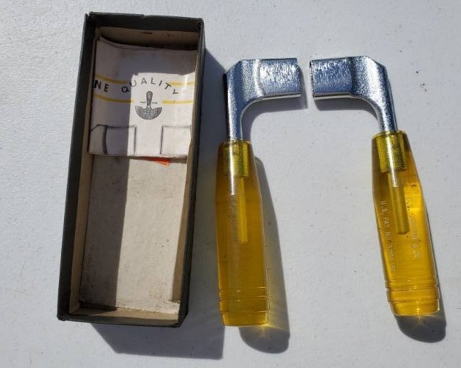 lot 49 image: Spring Bender Tool with original box