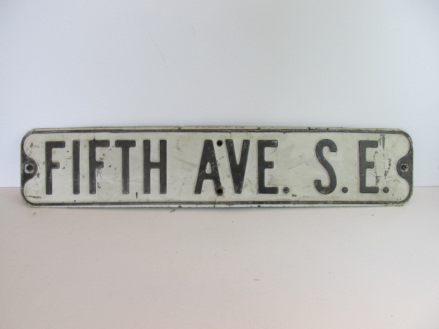 lot 11 image: Vintage 1950s Era FIFTH AVENUE Street Sign