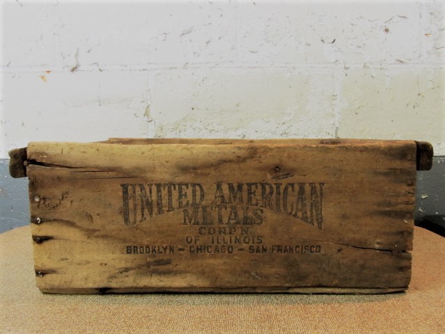 lot 27 image: Vintage Industrial United American Metals Advertising Wood Crate