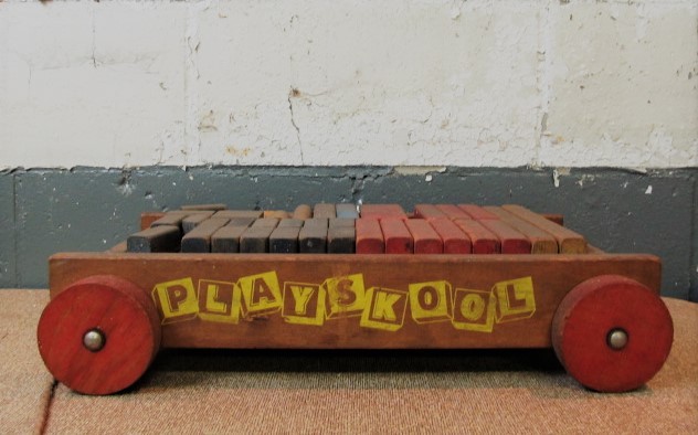 lot 45 image: Old Vintage Wooden PLAYSKOOL Building Bock Pull Toy wBlocks