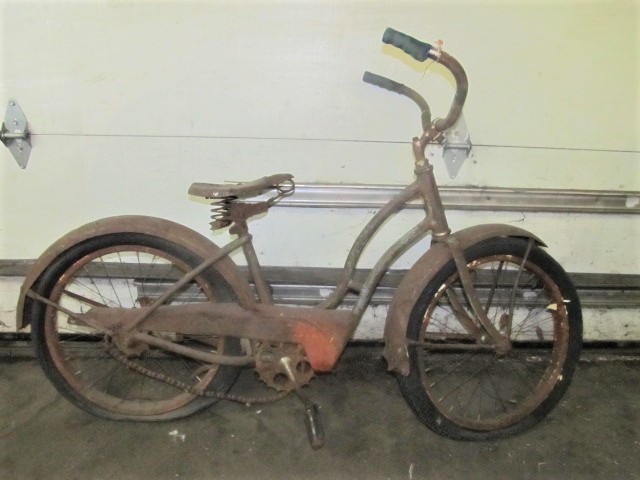 lot 64 image: Old Vintage Kids Bicycle