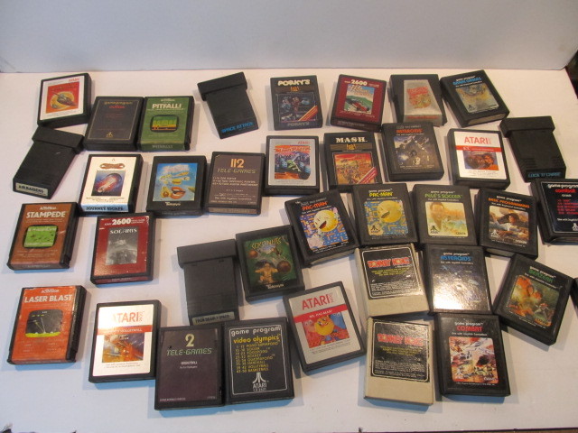 lot 67 image: Large Lot of Vintage ATARI Video Games