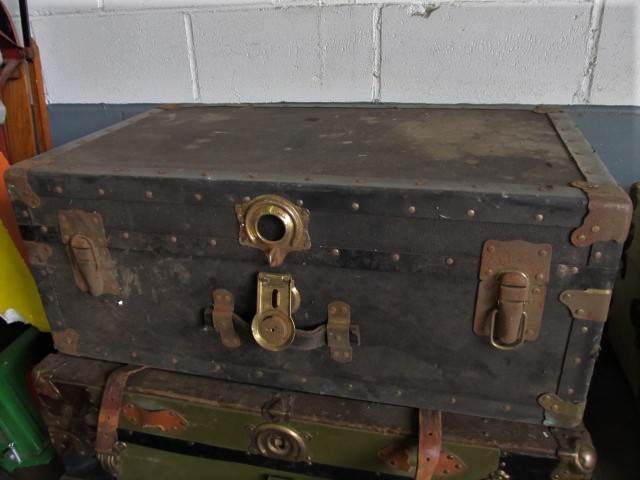 lot 113 image: Pair of Antique Trunks