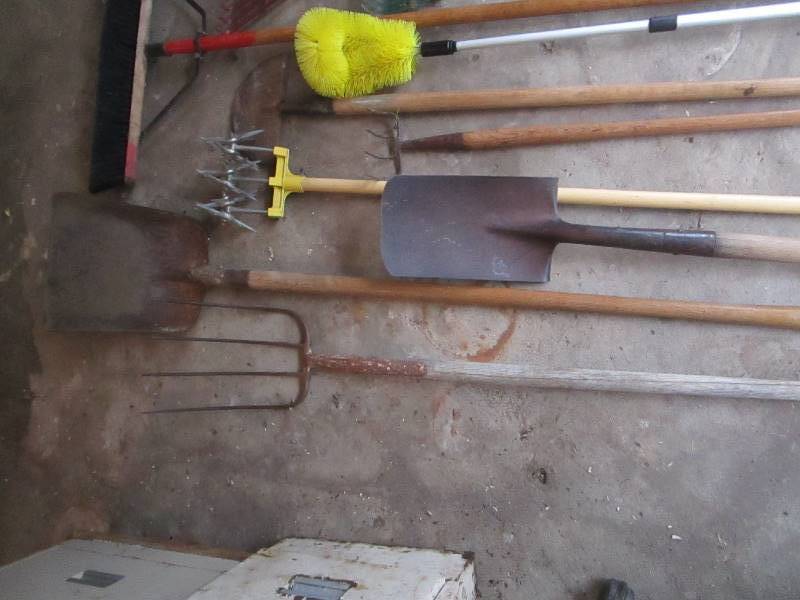 lot 88 image: Hand Tools