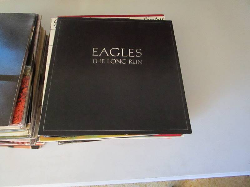 lot 121 image: Lot of Records