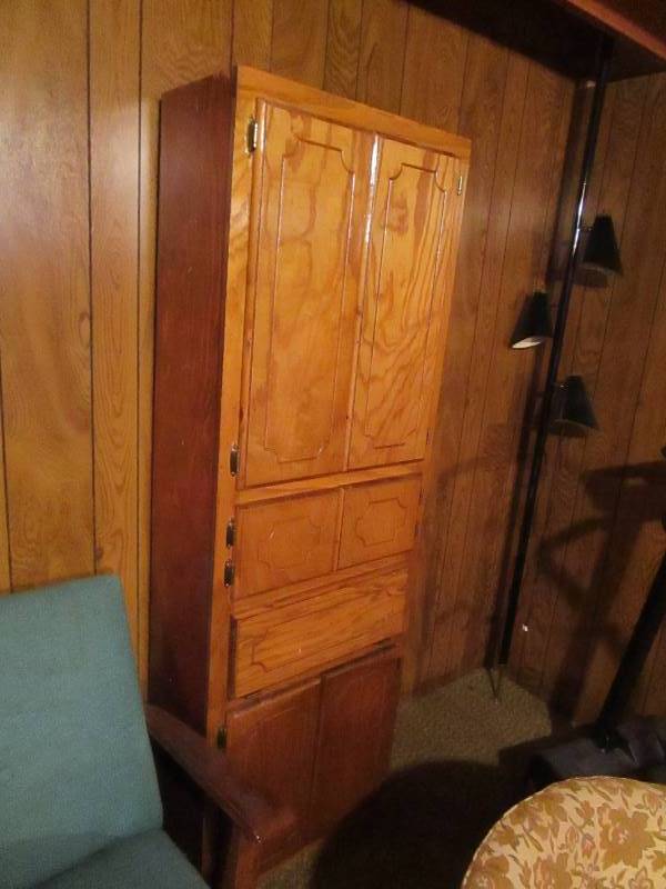 lot 176 image: All Furniture & Exercise Equip. Pictured