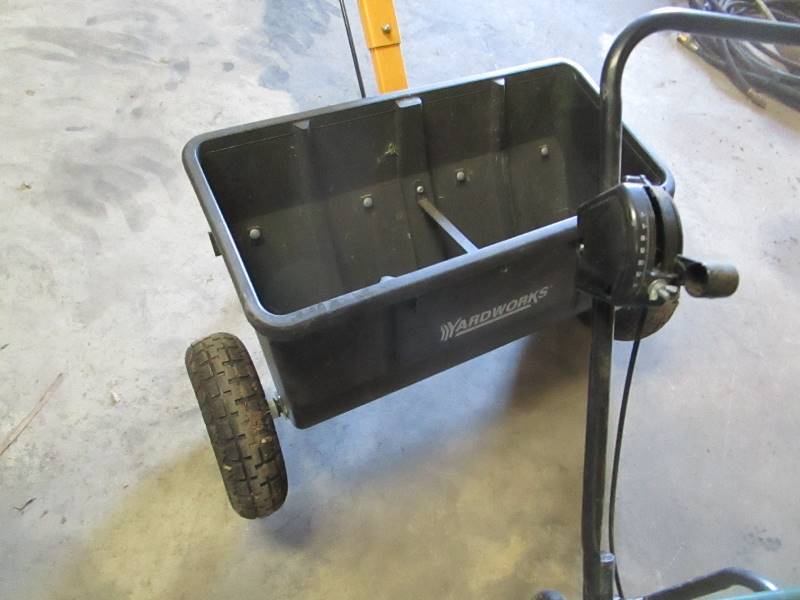 lot 100 image: Lawn Seeder & Fertilizer Spreader