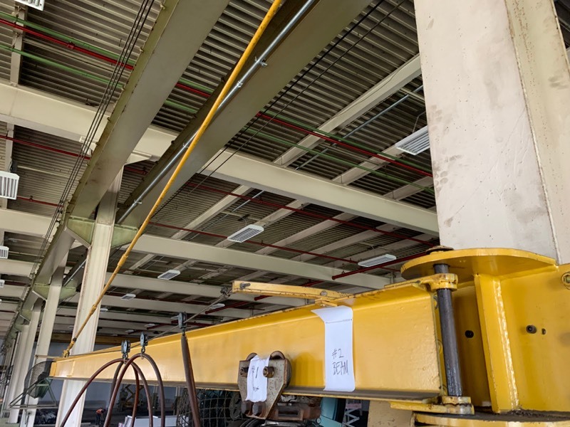 Industrial Swing Beam Approx. 18 Ft - 2000lb capacity Yellow, Complete
