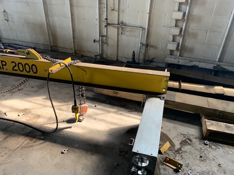 Industrial Swing Beam Approx. 18 Ft - 2000lb capacity Yellow, Complete (BEAM ONLY)