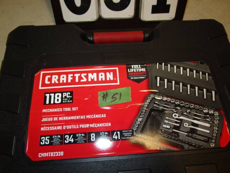 lot 51 image: Craftsman 118 pc Mechanics Tool Set - SAE & Metric
