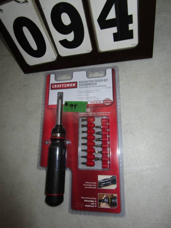 lot 94 image: Craftsman Ratcheting Ready-Bit Screwdriver wbits